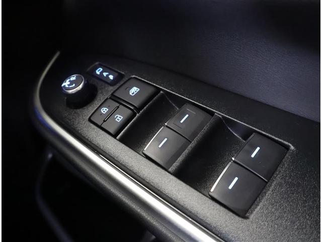 ノア ハイブリッドＳ－Ｚ　横滑り防止機能　エアバッグ　オートクルーズコントロール　地デジ　両側自動ドア　ダブルエアコン　スマートエントリー　ＬＥＤランプ　バックモニター　メモリナビ　３列シート　ＥＴＣ付き　ＡＢＳ　ＡＣ１００Ｖ（26枚目）