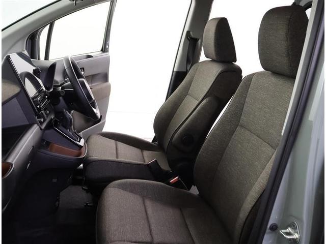 シエンタ ハイブリッドＺ　ＴＳＳ　エアバック　キーレスエントリー　ナビＴＶ　イモビライザー　バックモニター　ＬＥＤヘッドライト　ＥＴＣ車載器　横滑り防止　スマートキー　オートエアコン　サイドエアバッグ　ＷＳＲＳ　３列シート（12枚目）