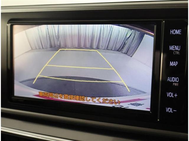 バックガイドモニターで、後方を確認しながら安心して駐車することができます。運転初心者も熟練者も必須の機能ですよ！