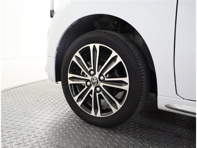 かっこいいホイールですね。　車のイメージを大きく左右するホイール部分はコダワリを持ちたいですね。