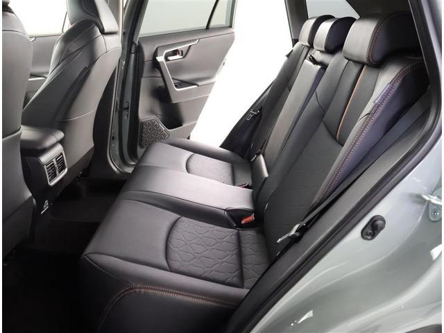 ＲＡＶ４ アドベンチャー　リヤカメラ　アルミ　クルーズＣ　ＬＥＤライト　１オーナー　イモビ　地デジ　ＥＳＣ　スマキー　ＰＳ　ＥＴＣ付き　エアコン　４ＷＤ車　電動パワーシート　パワーウインドウ　サイドエアバッグ　ＡＢＳ　キーレス（11枚目）