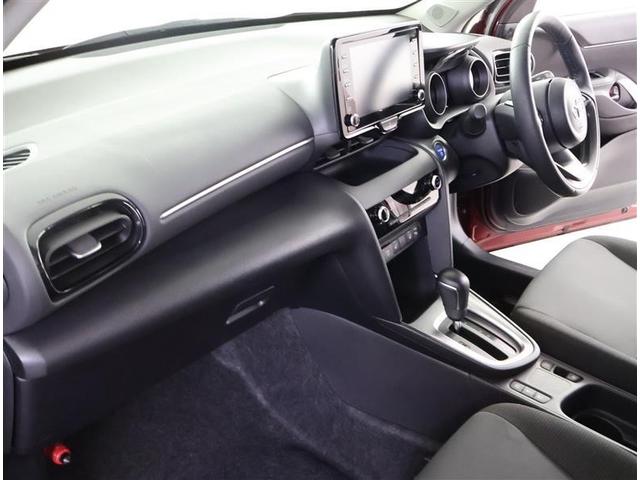 ヤリスクロス ハイブリッドＧ　ＴＳＳ　イモビライザー　バックモニタ－　エアコン　ＬＥＤヘッドライト　インテリキー　フルセグＴＶ　パワーウィンド　Ｗエアバック　オートクルーズ　キーフリー　ドライブレコーダー　横滑防止装置　エアバッグ（15枚目）