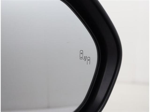 ヤリスクロス ハイブリッドＧ　ＴＳＳ　イモビライザー　バックモニタ－　エアコン　ＬＥＤヘッドライト　インテリキー　フルセグＴＶ　パワーウィンド　Ｗエアバック　オートクルーズ　キーフリー　ドライブレコーダー　横滑防止装置　エアバッグ（29枚目）