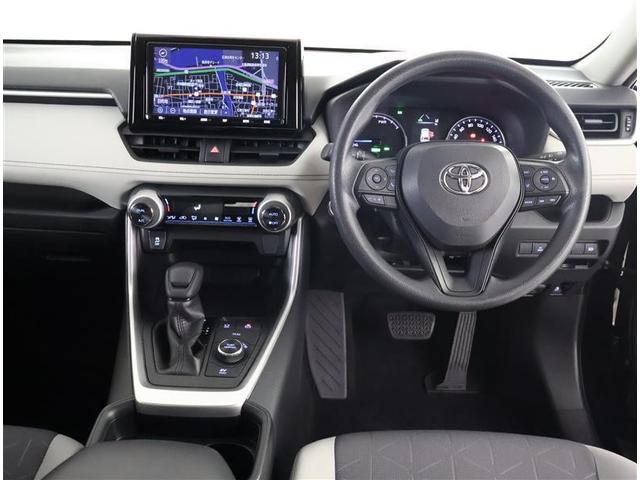 RAV4 ハイブリッドX PCS DVD再生機能 フルセグテレビ エアコン LED ワンオーナー車 エアバッグ 横滑り防止装置 Bカメ カーテンエアバッグ ナビTV クルーズコントロール 4WD アルミ 盗難防止装置 パワステ(4枚目)