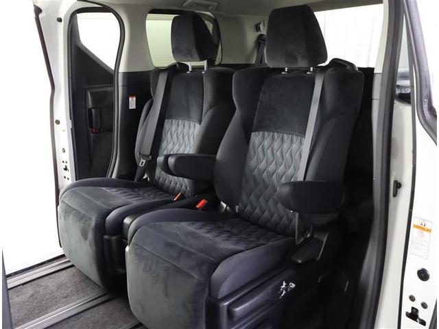 アルファード ２．５Ｓ　片側パワスラ　地上デジタル　Ｗエアコン　フルオートエアコン　盗難防止システム　横滑り防止　ＡＷ　クルーズＣ　ＴＶ　パワーステアリング　ＬＥＤランプ　キーレスエントリー　エアバック　ＷエアＢ　ＥＴＣ（11枚目）