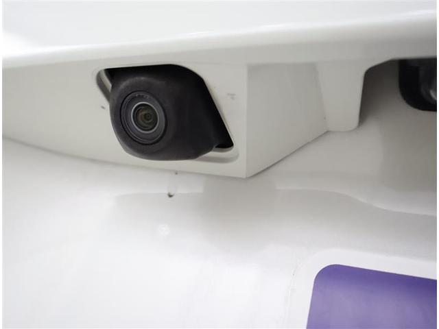 シエンタ ファンベースＧ　バックモニタ－　イモビ　ＤＶＤ再生可　パワステ　アイスト　地デジＴＶ　デュアルエアバッグ　横滑り防止装置　エアバッグ　オートエアコン　パワーウィンドウ　ＡＢＳ　スマートキー　ワンオーナー車　ＥＴＣ（8枚目）