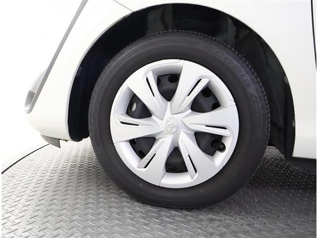 シエンタ ファンベースＧ　バックモニタ－　イモビ　ＤＶＤ再生可　パワステ　アイスト　地デジＴＶ　デュアルエアバッグ　横滑り防止装置　エアバッグ　オートエアコン　パワーウィンドウ　ＡＢＳ　スマートキー　ワンオーナー車　ＥＴＣ（15枚目）