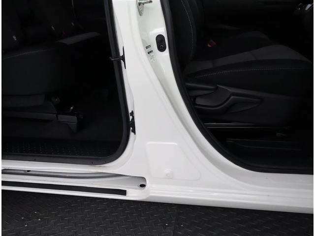 シエンタ ファンベースＧ　バックモニタ－　イモビ　ＤＶＤ再生可　パワステ　アイスト　地デジＴＶ　デュアルエアバッグ　横滑り防止装置　エアバッグ　オートエアコン　パワーウィンドウ　ＡＢＳ　スマートキー　ワンオーナー車　ＥＴＣ（20枚目）