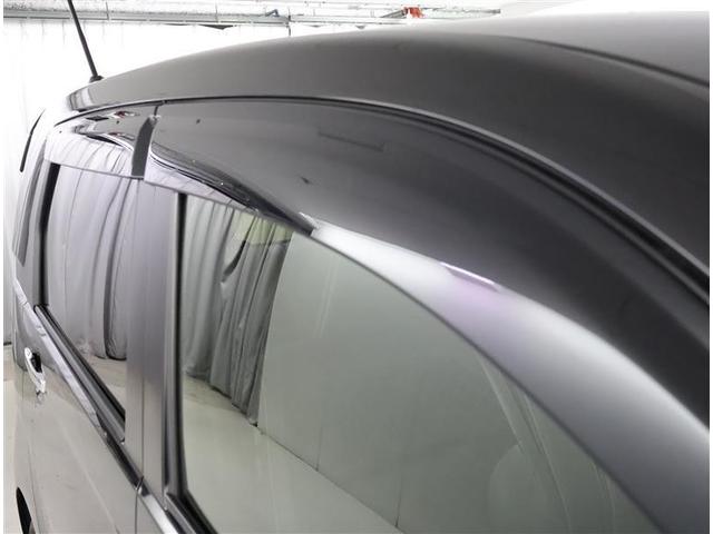 �^�o�R���z������͑������������J���Ă��J�������Ă����ɉ������ЊO�ɒǂ��o���܂��B