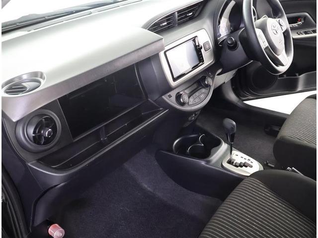 ヴィッツ ジュエラ　デュアルエアバッグ　マニュアルエアコン　パワステ　ＬＥＤヘッド　スマートキー　パワーウィンド　ＡＢＳ　ＤＶＤ再生　アイドリングストップ機能　バックカメラ　ＥＴＣ　エアバッグ　ナビテレビ　メモリ－ナビ（16枚目）