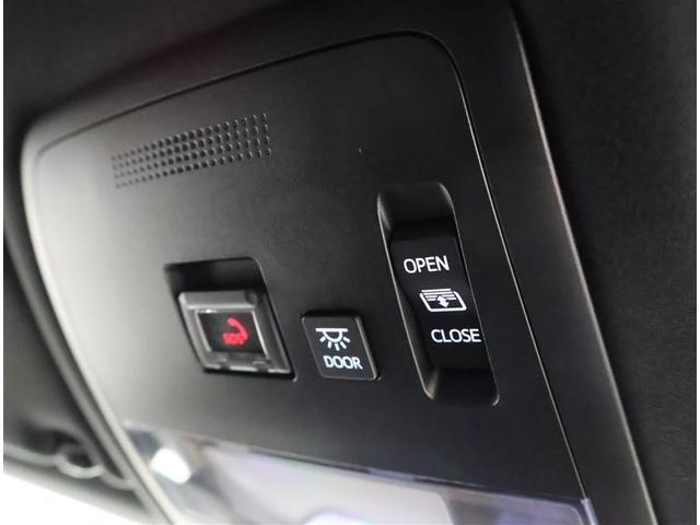 クラウン Ｚ　ムーンルーフ　ＬＥＤヘッドライト　１オナ　地デジＴＶ　ＡＢＳ　ＡＣ１００Ｖ　パワーシート　バックモニター　スマートキー　ＥＴＣ　ドライブレコーダー　アルミホイール　エアコン　盗難防止装置　メモリーナビ（16枚目）