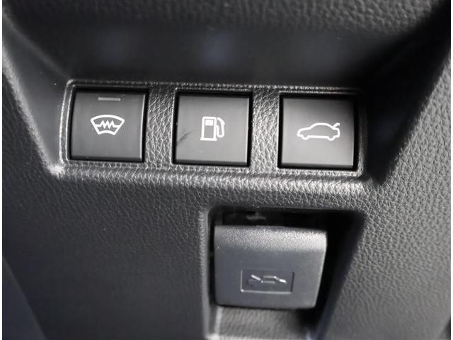 クラウン Ｚ　ムーンルーフ　ＬＥＤヘッドライト　１オナ　地デジＴＶ　ＡＢＳ　ＡＣ１００Ｖ　パワーシート　バックモニター　スマートキー　ＥＴＣ　ドライブレコーダー　アルミホイール　エアコン　盗難防止装置　メモリーナビ（28枚目）