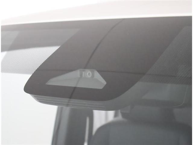 �T�|�J�[�r�Ƃ́A�Փ˔�Q�y���u���[�L�ɉ����āA����҂ɑ����ƌ����Ă��铥�݊ԈႢ���̖h�~���T�|�[�g����@�\�ł��B�ڂ����͔̔��X�X�^�b�t�܂ł������˂��������B