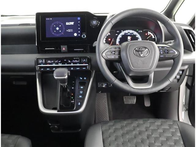 ヴォクシー Ｓ－Ｚ　ＤＶＤ再生機能　スマートキープッシュスタート　両側電動パワースライドドア　パワーウインドウ　１オナ　ＥＴＣ車載器　ＬＥＤライト　デュアルエアコン　アルミホイール　盗難防止装置　横滑り防止機能　ナビＴＶ（4枚目）