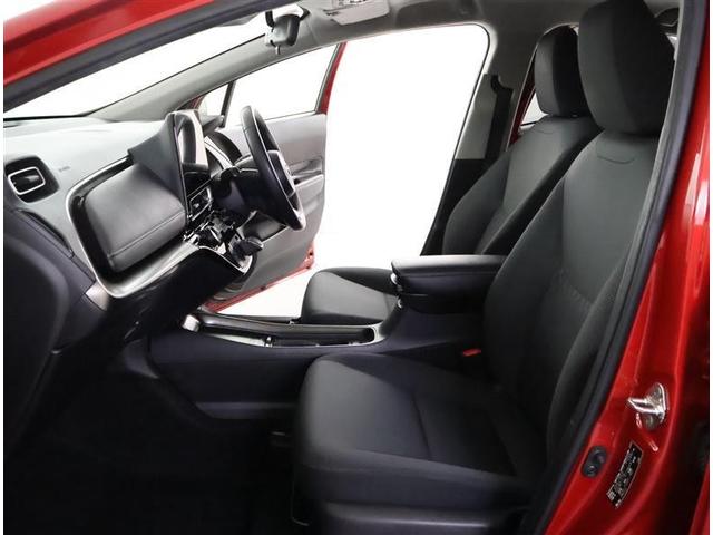 アクア Ｚ　１オーナー車　エアバック　ＡＡＣ　ＬＥＤライト　ＡＣ１００Ｖ　助手席エアバック　ＶＳＣ　パワーウィンドウ　盗難防止システム　アルミホイール　ＥＴＣ　ナビ　カーテンエアバッグ　メモリナビ　キーフリー（11枚目）