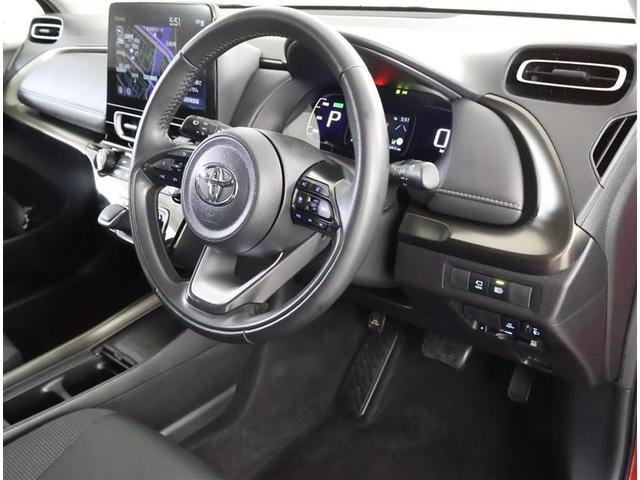 アクア Ｚ　１オーナー車　エアバック　ＡＡＣ　ＬＥＤライト　ＡＣ１００Ｖ　助手席エアバック　ＶＳＣ　パワーウィンドウ　盗難防止システム　アルミホイール　ＥＴＣ　ナビ　カーテンエアバッグ　メモリナビ　キーフリー（15枚目）