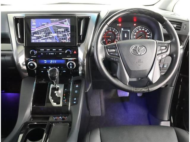 アルファード ２．５Ｓ　Ｃパッケージ　ＤＶＤ再生機能　両側ＰＳＤ　電動パワーシート　ワンオーナ－　バックモニタ－　地デジＴＶ　ナビ＆ＴＶ　アルミホイール　横滑り防止機能　ＡＣ１００Ｖ電源　クルコン　ＬＥＤヘッドライト　スマキー　エアロ（4枚目）