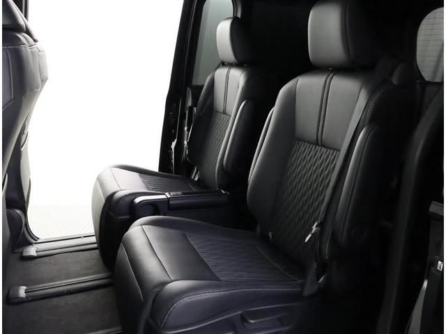 ノア ハイブリッドＳ－Ｚ　スマートキ　助手席エアバッグ　クルコン　ＥＴＣ車載器　ＤＶＤ　ＬＥＤライト　メモリーナビ　パワステ　３列シート　Ｗエアコン　エアコン　横滑防止装置　ナビ＆ＴＶ　アルミホイール　キーレス　エアバッグ（13枚目）