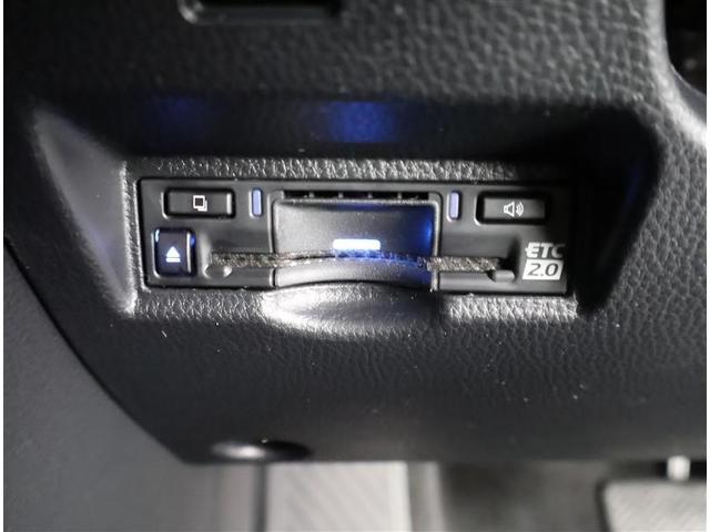 ノア ハイブリッドＳ－Ｚ　スマートキ　助手席エアバッグ　クルコン　ＥＴＣ車載器　ＤＶＤ　ＬＥＤライト　メモリーナビ　パワステ　３列シート　Ｗエアコン　エアコン　横滑防止装置　ナビ＆ＴＶ　アルミホイール　キーレス　エアバッグ（27枚目）