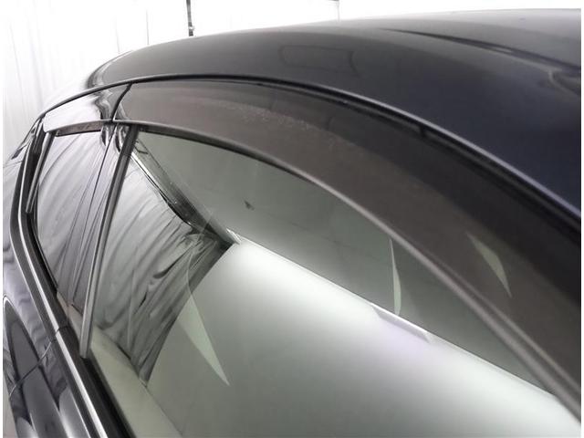 �^�o�R���z������͑������������J���Ă��J�������Ă����ɉ������ЊO�ɒǂ��o���܂��B