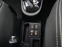 VSC(Vehicle Stability Control)付です。 横滑りを防止する装置です。 万が一の時に作動する、安全のための装置です。