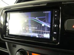ナビを装備。タッチパネル式で使いやすく、お出かけもラクラクです。 6