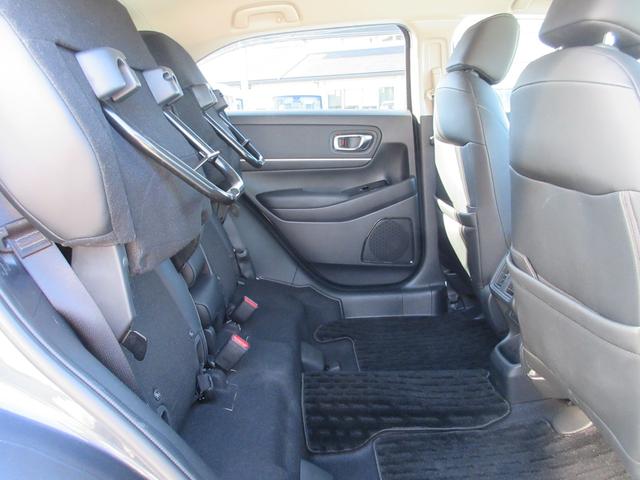 ヴェゼル ｅ：ＨＥＶ　Ｚ　純正コネクトディスプレイ　ＥＴＣ（13枚目）