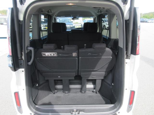 ステップワゴンスパーダ スパーダ　ホンダセンシング　純正メモリーナビ　ＥＴＣ（9枚目）