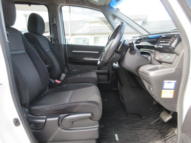 ステップワゴンスパーダ スパーダ　ホンダセンシング　純正メモリーナビ　ＥＴＣ（11枚目）