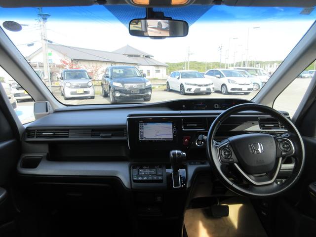 ステップワゴンスパーダ スパーダ　ホンダセンシング　純正メモリーナビ　ＥＴＣ（14枚目）