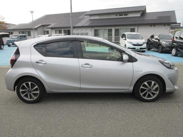 アクア Ｓスタイルブラック　純正メモリーナビ　ＥＴＣ（6枚目）