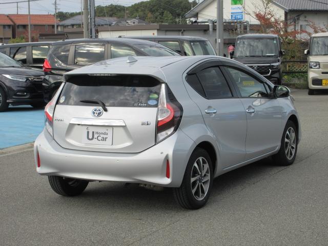 アクア Ｓスタイルブラック　純正メモリーナビ　ＥＴＣ（8枚目）