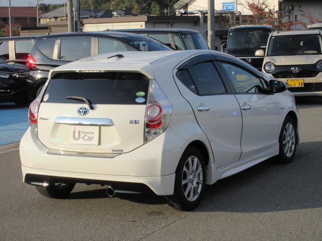 アクア Ｇブラックソフトレザーセレクション　ＣＤチューナー　ＥＴＣ（4枚目）