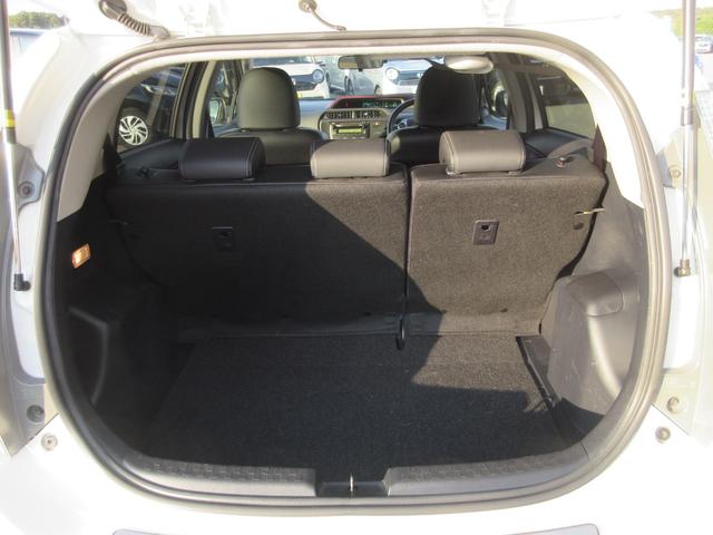 アクア Ｇブラックソフトレザーセレクション　ＣＤチューナー　ＥＴＣ（5枚目）