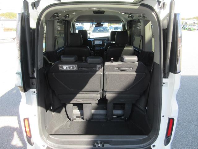 ステップワゴンスパーダ ｅ：ＨＥＶスパーダ　Ｇ・ＥＸ　ホンダセンシング　純正メモリーナビ　ＥＴＣ（9枚目）