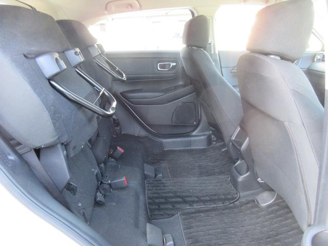 ヴェゼル ｅ：ＨＥＶ　Ｘ　純正コネクトディスプレイ　ＥＴＣ（13枚目）