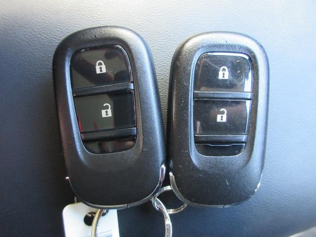 ヴェゼル ｅ：ＨＥＶ　Ｘ　純正コネクトディスプレイ　ＥＴＣ（21枚目）