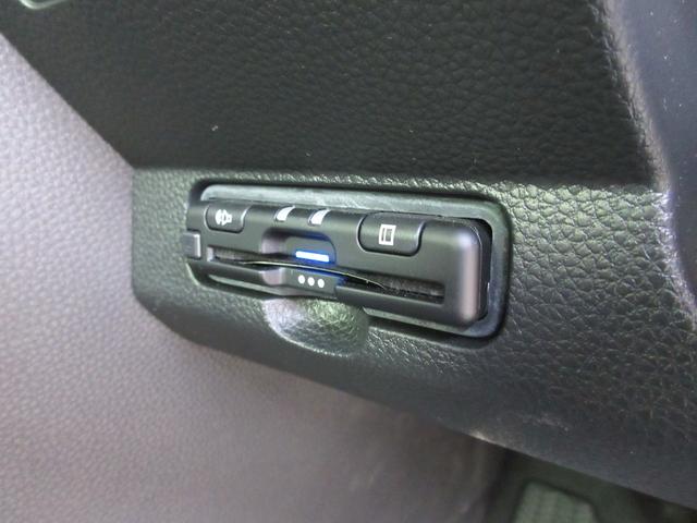 Ｎ－ＯＮＥ プレミアム　ツアラー　純正メモリーナビ　ＥＴＣ（18枚目）