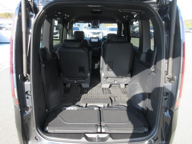 ステップワゴン ｅ：ＨＥＶスパーダ　純正メモリーナビ　ＥＴＣ（10枚目）