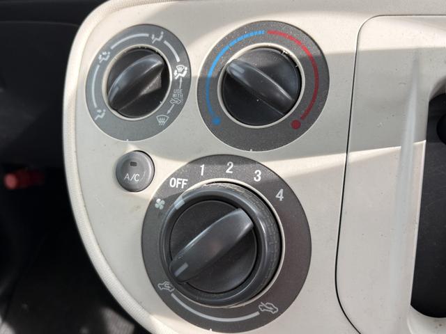 ミラココア ココアＸスペシャル　ブル―トゥースナビ　ＴＶ　キーレス　アルミ付　タイヤは２４年製です。（34枚目）