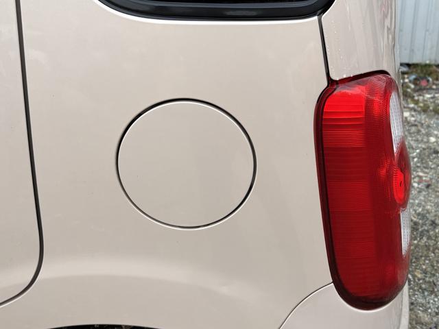 ミラココア ココアＸスペシャル　ブル―トゥースナビ　ＴＶ　キーレス　アルミ付　タイヤは２４年製です。（40枚目）