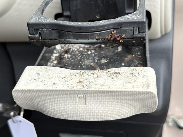 ミラココア ココアＸスペシャル　ブル―トゥースナビ　ＴＶ　キーレス　アルミ付　タイヤは２４年製です。（42枚目）