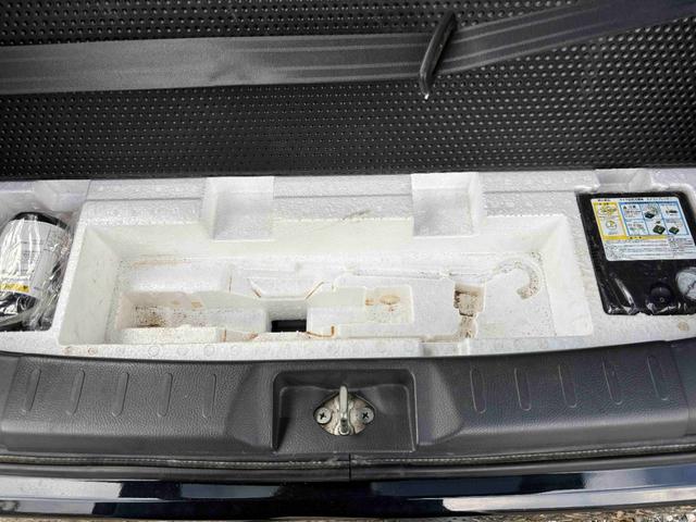 ワゴンRスティングレー T ターボ ブルートゥースナビ TV 新タイヤ ステアシフト レーダーブレーキ(5枚目)