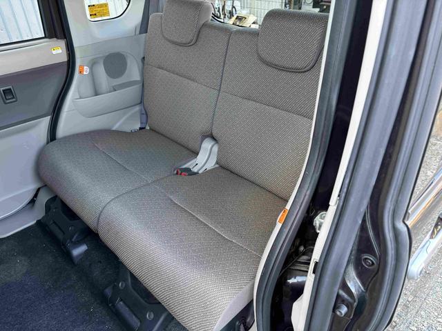 タント ＸリミテッドＳＡＩＩＩ　キーレス　両電動スライドドア　ＢＴナビ　アルミ（4枚目）