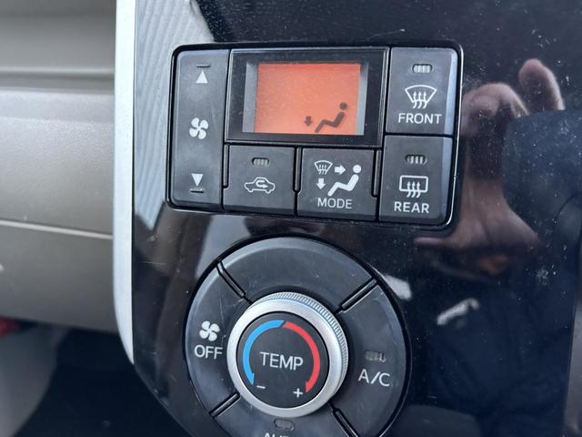 タント ＸリミテッドＳＡＩＩＩ　キーレス　両電動スライドドア　ＢＴナビ　アルミ（23枚目）