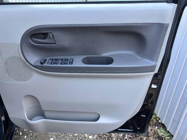 タント ＸリミテッドＳＡＩＩＩ　キーレス　両電動スライドドア　ＢＴナビ　アルミ（32枚目）