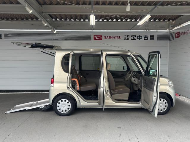 タント スローパー ナビ バックカメラ 助手席側スライドドア 電動格納式ドアミラー パワーウィンドウ マニュアルエアコン キーフリーシステム(28枚目)