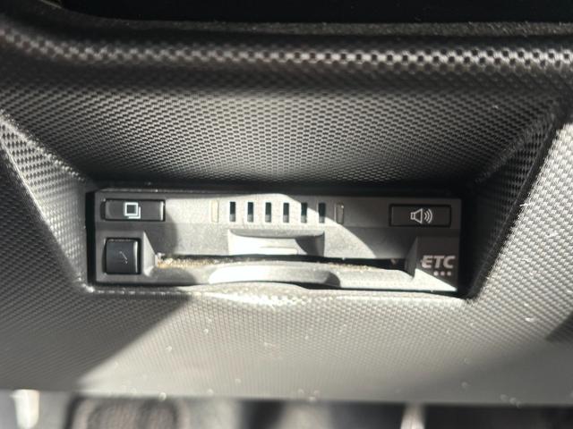 ロッキー Ｘ　ナビゲーション　バックカメラ　ドライブレコーダー　ＥＴＣ車載器　ＴＶコントロール　電動格納式ドアミラー　パワーウィンドウ　プッシュスタートスイッチ　キーフリーシステム　アイドリングストップ機能（16枚目）