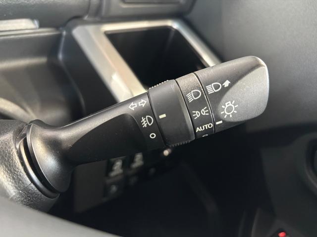 ピクシスメガ L SAII CD/ラジオチューナー ETC車載器 両側電動スライドドア オートエアコン 電動格納式ドアミラー パワーウィンドウ アイドリングストップ機能 プッシュスタートスイッチ キーフリーシステム(8枚目)