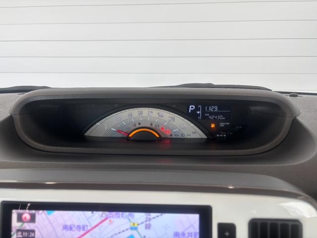 ムーヴキャンバス Ｘメイクアップリミテッド　ＳＡＩＩＩ　純正ナビ　パノラマモニター　ドライブレコーダー　ＥＴＣ　両側電動スライドドア　オートエアコン　電動格納式ドアミラー　パワーウィンドウ　プッシュスタートスイッチ　アイドリングストップ機能（5枚目）